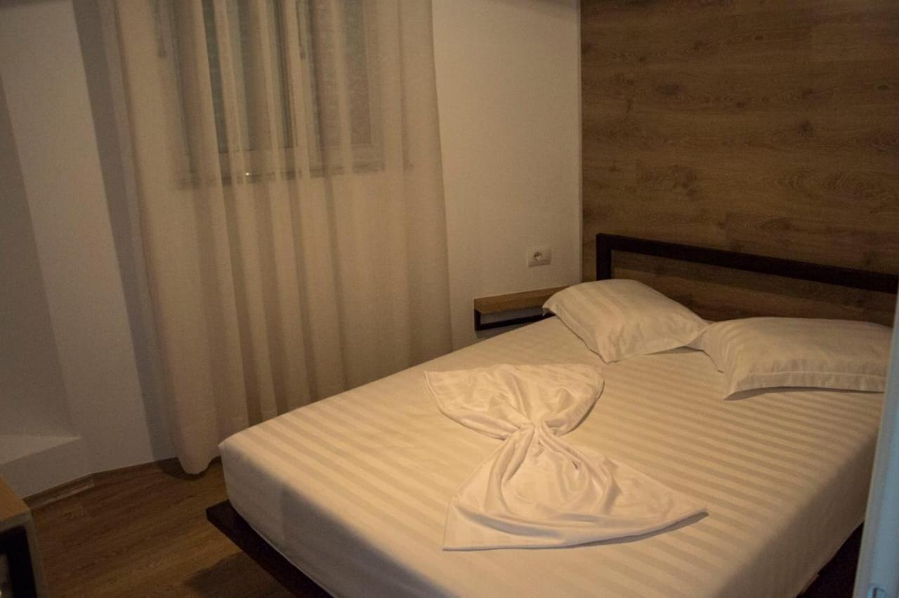 Apartament Stefani ซารานเดอ ภายนอก รูปภาพ