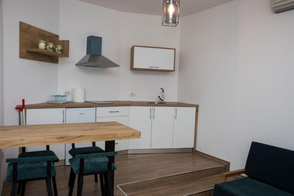 Apartament Stefani ซารานเดอ ภายนอก รูปภาพ