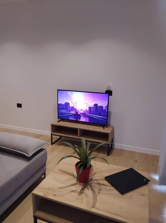 Apartament Stefani ซารานเดอ ภายนอก รูปภาพ